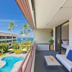 Apartment Family Getaway - Lava Room At Magic Sands Beach, Kailua-Kona