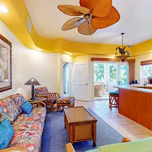 Apartment Kahalu'u 1-203, Kailua-Kona